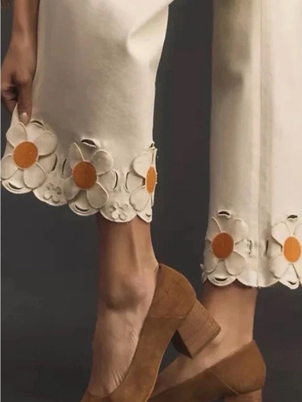 Maeve Anthropologie Colette Denim Cropped Wide Leg Jeans Daisy Hem Cream 27P - Picture 2 of 13